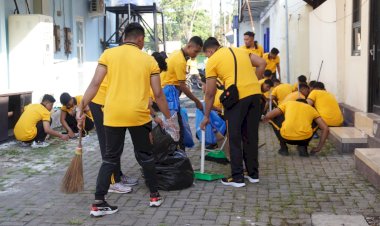 Polresta-Sidoarjo-Gelar-Kerja-Bakti-Serentak-Dukung-Gerakan-Indonesia-ASRI