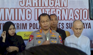 Polrestabes-Surabaya-Amankan-45-Tersangka-Hasil-Pengembangan-Penyidikan-Kasus-Siber-Internasional