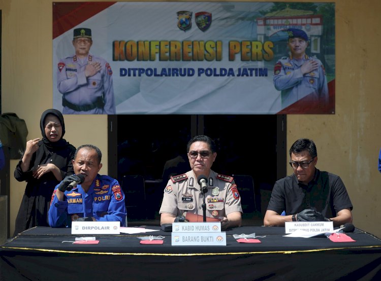 Polda Jatim Gagalkan Penyelundupan Solar Subsidi ke Kalimantan, Tersangka Asal Blora Diamankan