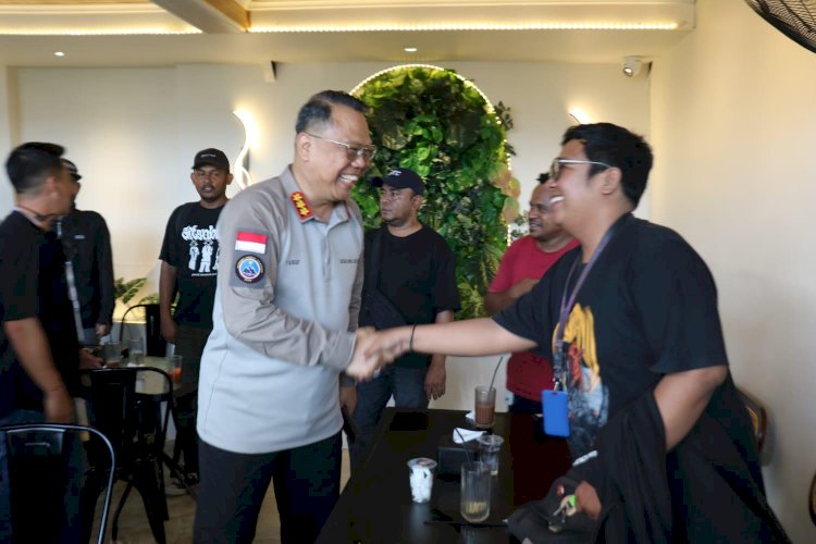 Satgas Humas Ops Damai Cartenz-2026 Perkuat Kolaborasi Melalui Silaturahmi Bersama Wartawan di Timika