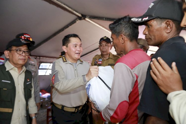 Astamaops Kapolri Turun Langsung Maksimalkan Operasi Kemanusiaan di Manggarai, 45 Posko Tampung 13.881 Pengungsi