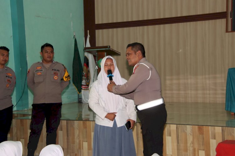 Polresta Sumenep Ajak Pelajar Cerdas dan Bertanggung Jawab Hadapi Era Kecerdasan Buatan